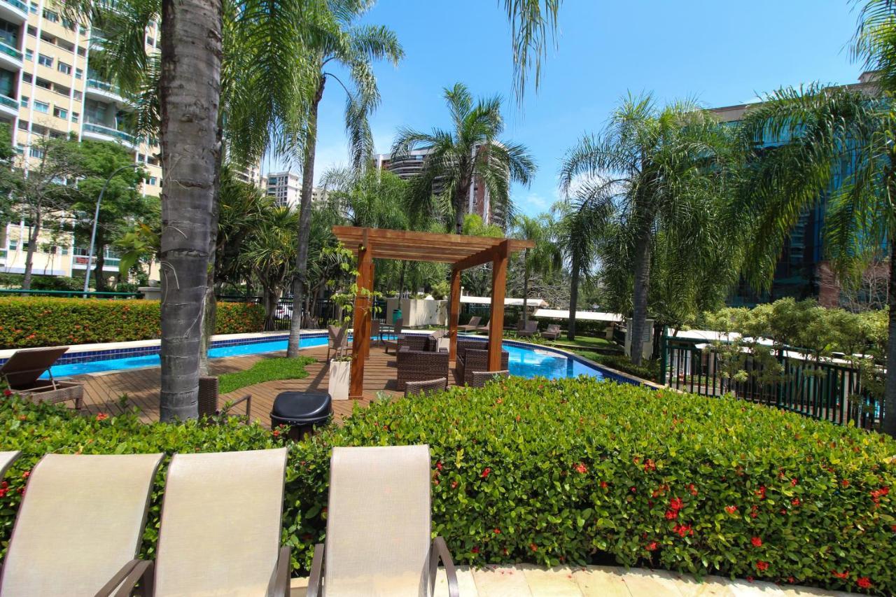 Barra Da Tijuca - 508 - De Frente Para Maravilhosa Piscina - Estacionamento Gratuito - Academia Comphania Atletica - Balsa Para Praia Gratis - Microondas - Geladeira Grande - Recepcao 24Horas - Wi-Fi - Com Pia Rio de Janeiro Extérieur photo