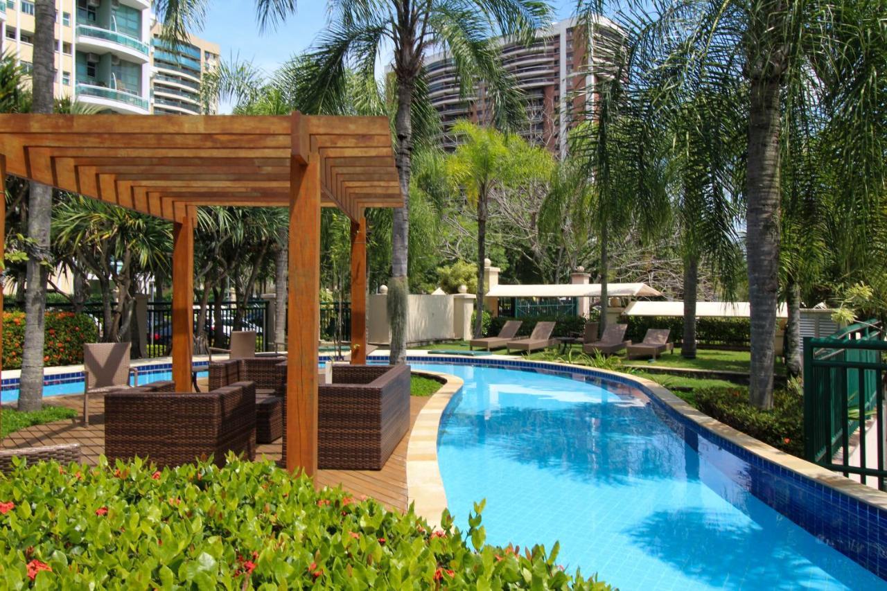 Barra Da Tijuca - 508 - De Frente Para Maravilhosa Piscina - Estacionamento Gratuito - Academia Comphania Atletica - Balsa Para Praia Gratis - Microondas - Geladeira Grande - Recepcao 24Horas - Wi-Fi - Com Pia Rio de Janeiro Extérieur photo