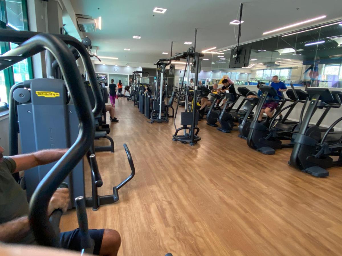 Barra Da Tijuca - 508 - De Frente Para Maravilhosa Piscina - Estacionamento Gratuito - Academia Comphania Atletica - Balsa Para Praia Gratis - Microondas - Geladeira Grande - Recepcao 24Horas - Wi-Fi - Com Pia Rio de Janeiro Extérieur photo