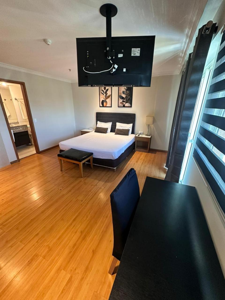Barra Da Tijuca - 508 - De Frente Para Maravilhosa Piscina - Estacionamento Gratuito - Academia Comphania Atletica - Balsa Para Praia Gratis - Microondas - Geladeira Grande - Recepcao 24Horas - Wi-Fi - Com Pia Rio de Janeiro Extérieur photo